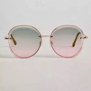 NWT TORRID Butterfly Ombre Lens Sunglasses